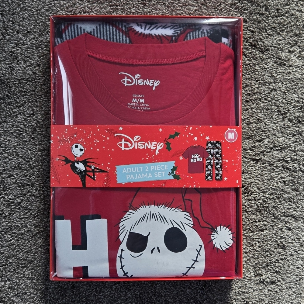 Disney Nightmare Before Christmas Adult 2 Piece Red Pajama Set NEW size medium